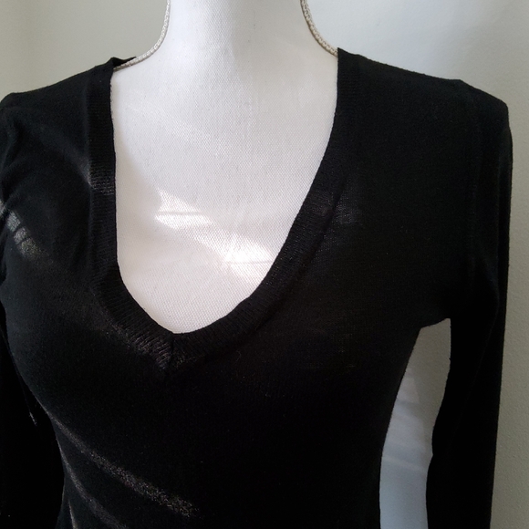 Babakul Classic Black V-Neck Sweater - Picture 2 of 9